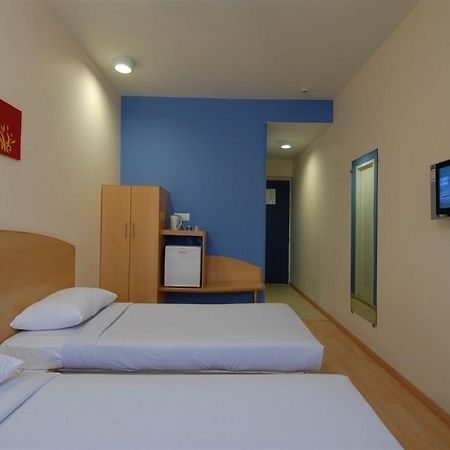 Hotel Manesar غورغاون المظهر الخارجي الصورة